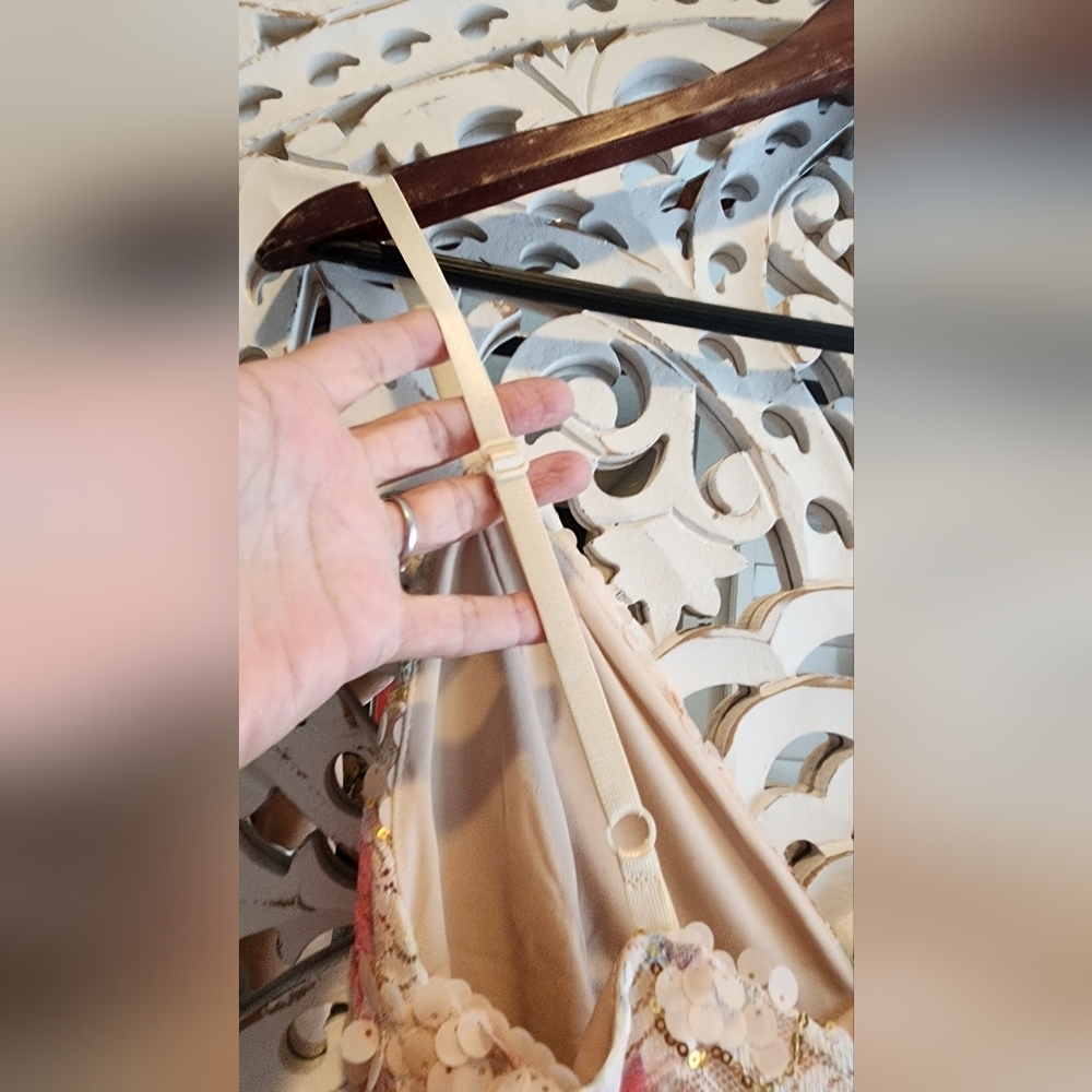 BELLA BERNETT MINI SEQUINS PINK SPARKLY DRESS ADJUSTABLE STRAPS SIZE MEDIUM - Picture 10 of 13